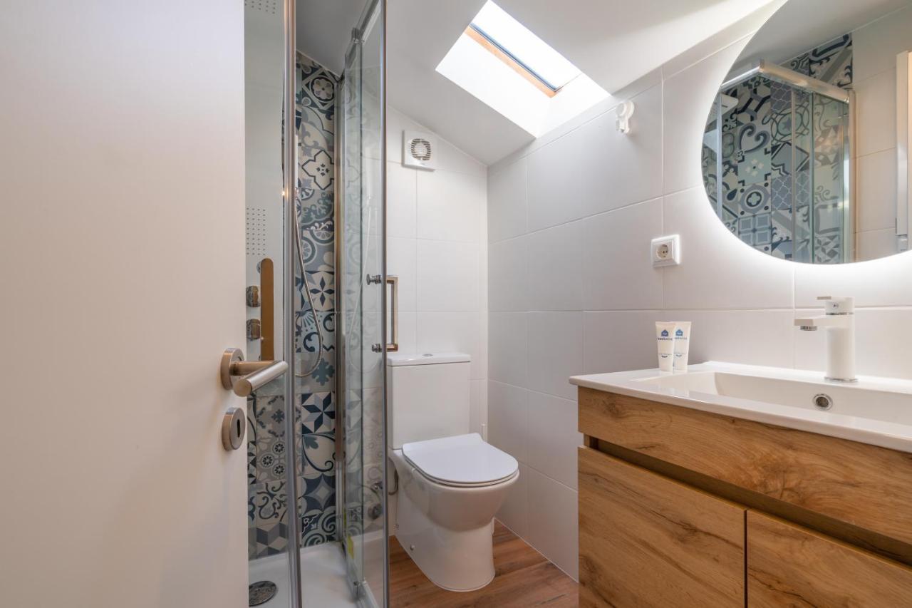 Host Wise - Fantastic Contemporary Flat W Balcony Apartman Porto Kültér fotó
